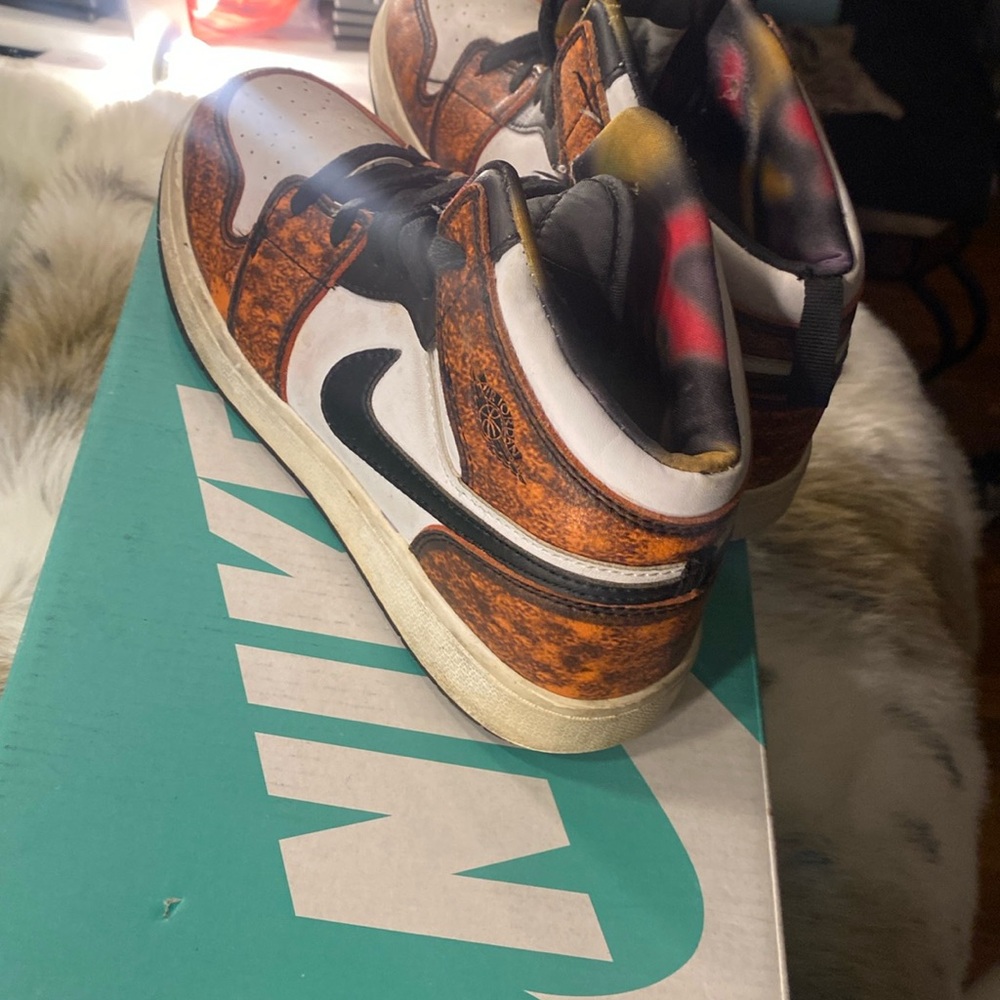 Nikes for sell